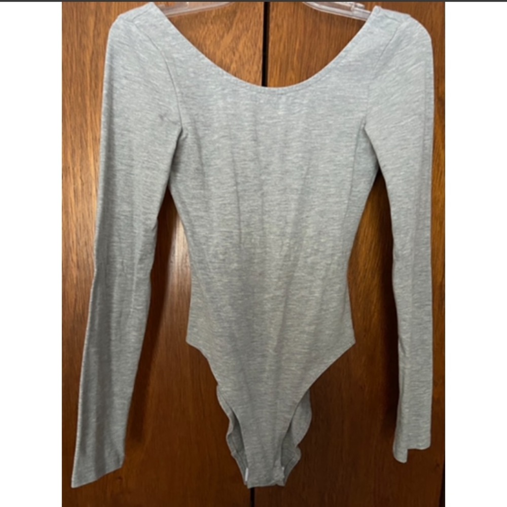 Scoop Back Sleeve Bodysuit